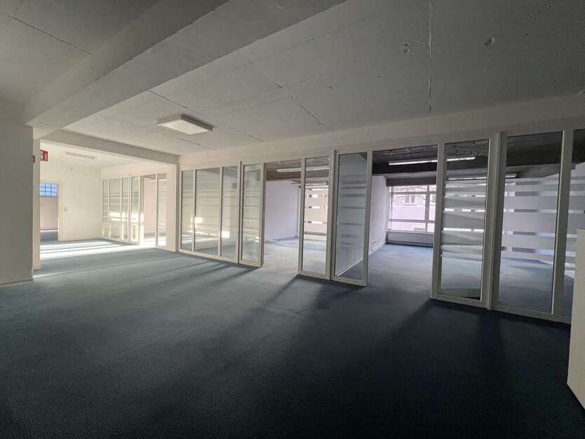 Büro in Soest 1.540 € 220 m²