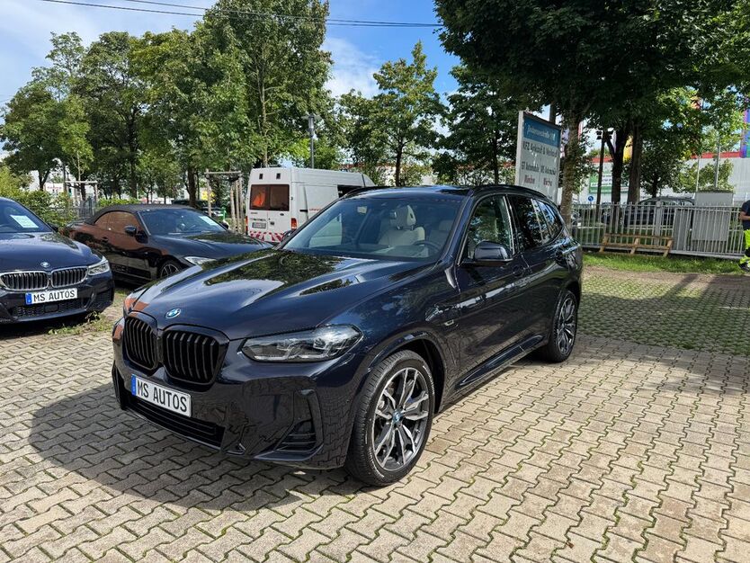 BMW X3 26.000 km 47.490 € München 81243