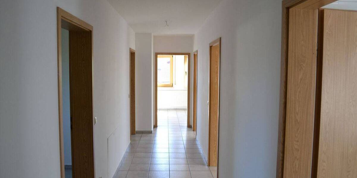 Etagenwohnung Pleinfeld - 4 Zimmer, 85 m&sup2;, 700&euro; | Angebot:26433591