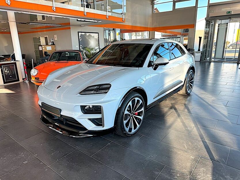 Porsche Macan 5.100 km 119.900 € Egling 82544