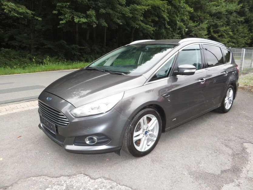 Ford S-Max 236.400 km 9.500 € Bad Grund 37539