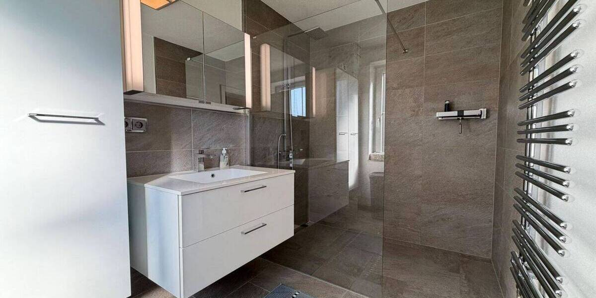 Einfamilienhaus Neuburg an der Donau Neuburg - 5 Zimmer, 198 m&sup2;, 749.900&euro; | Angebot:26319316