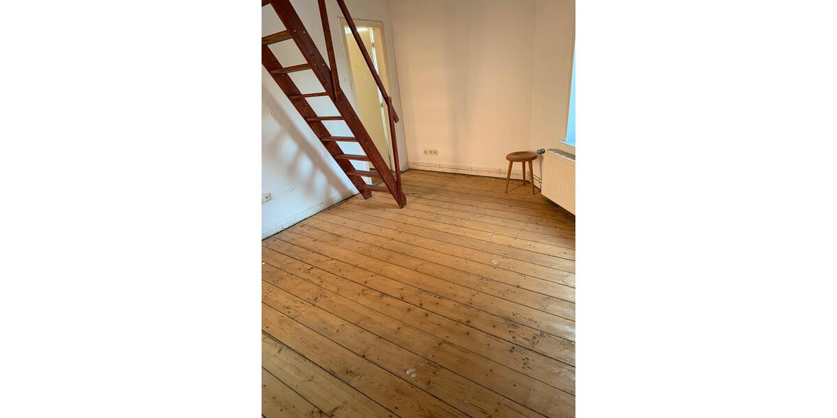 Etagenwohnung Oberndorf - 1 Zimmer, 26 m&sup2;, 300&euro; | Angebot:24876690