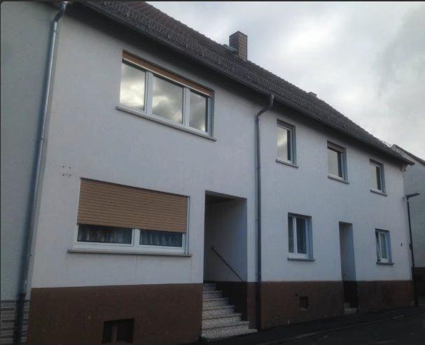 Mehrfamilienhaus, Wohnhaus Linden - 14 Zimmer, 360 m&sup2;, 899.000&euro; | Angebot:25990162