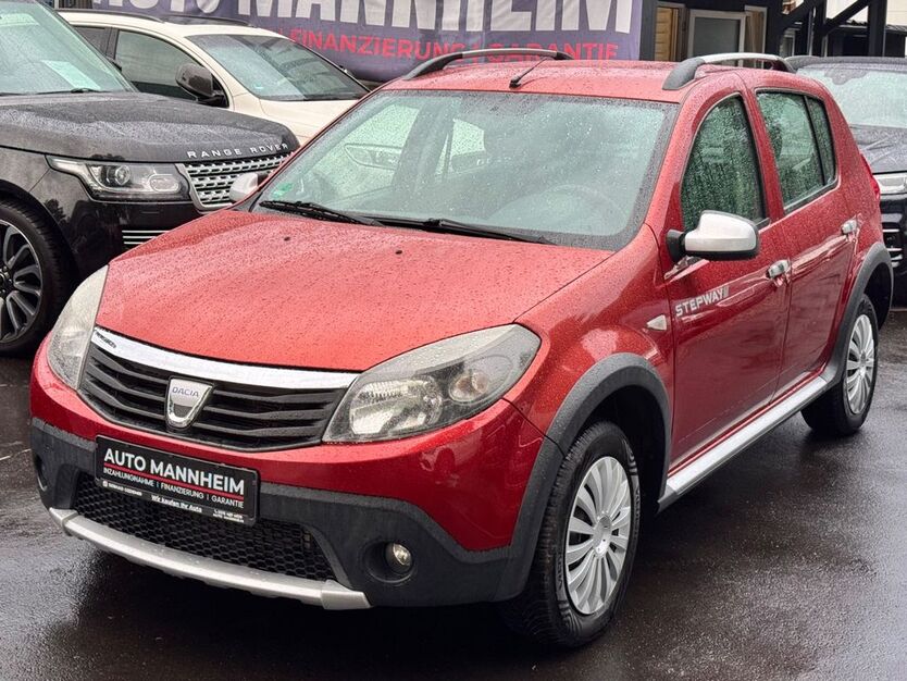 Dacia Sandero 82.000 km 3.599 € Mannheim 68199