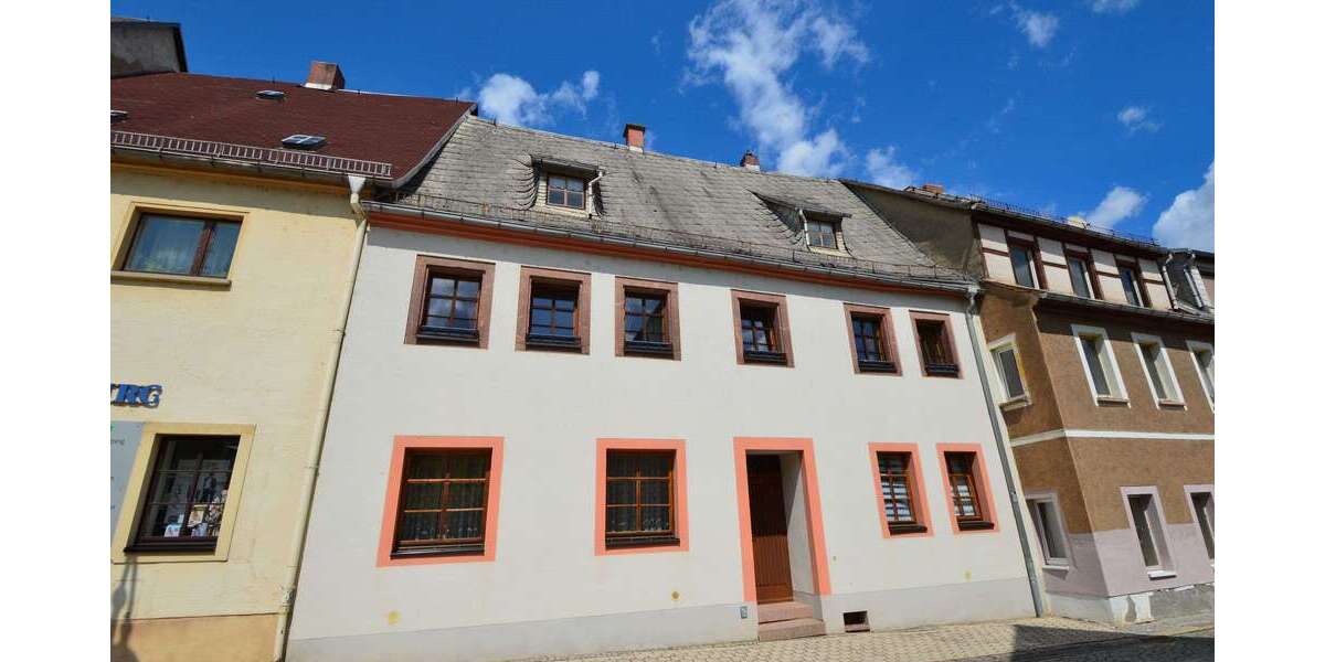 Haus zum Kaufen in Frohburg 95.000 € 149 m² 4 zimmer