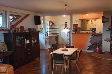 Großzügige Wohnung im Obergeschoss 2 zimmer