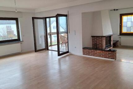 Wohnung Solms - 3.5 Zimmer, 125 m&sup2;, 1.000&euro; | Angebot:26314672