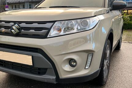 Suzuki Vitara 51.069 km 15.900 &euro; München 80935