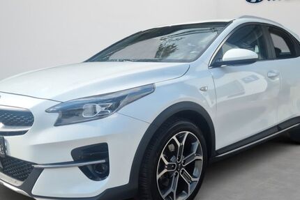 Kia XCeed 45.861 km 15.990 &euro; München 80807