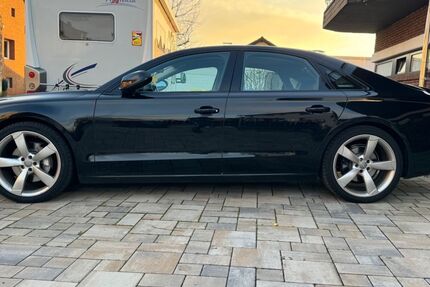 Audi A8 188.000 km 22.900 € Weilerswist 53919