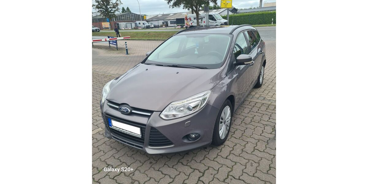 Ford Focus 124.615 km 3.490 &euro; Pinneberg 25421