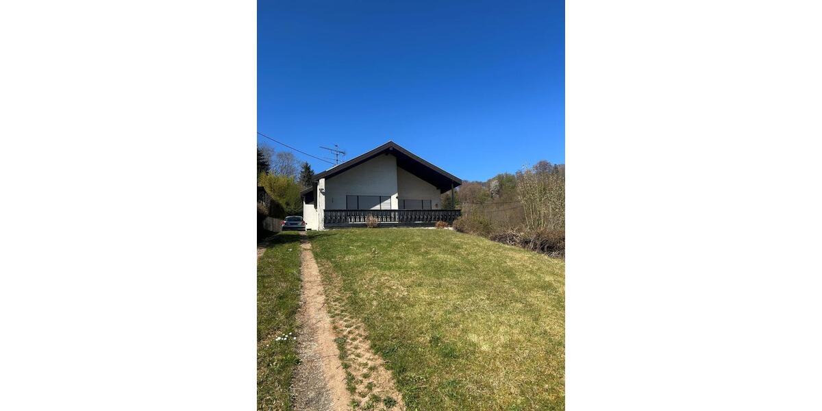 Einfamilienhaus Blieskastel - 11 Zimmer, 165 m&sup2;, 289.000&euro; | Angebot:26334429