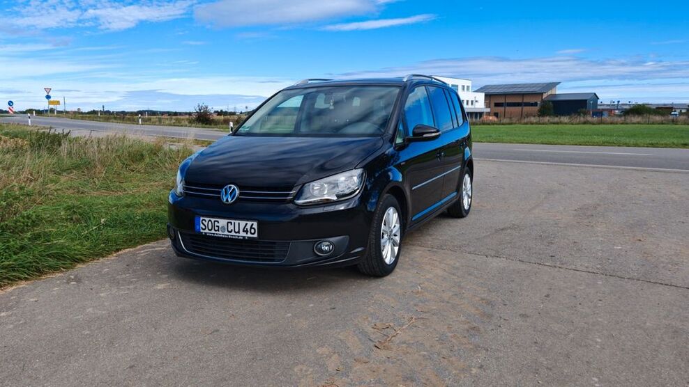 VW Touran 207.000 km 8.490 € Schongau 86956