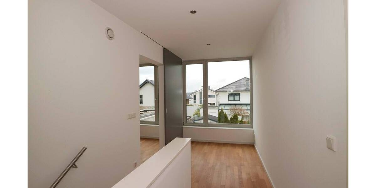 Einfamilienhaus Dormagen Delhoven - 6 Zimmer, 207 m&sup2;, 2.400&euro; | Angebot:26695298