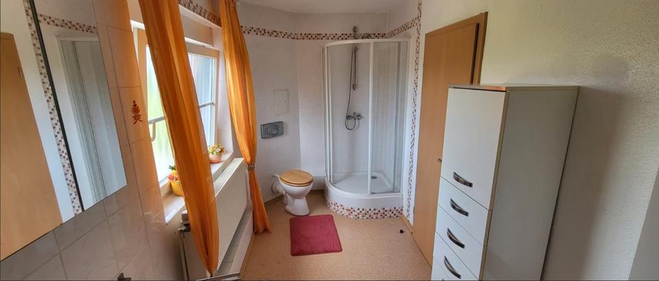 Reihenhaus Neukirchen-Vluyn Vluyn - 7 Zimmer, 155 m&sup2;, 500.000&euro; | Angebot:27417133