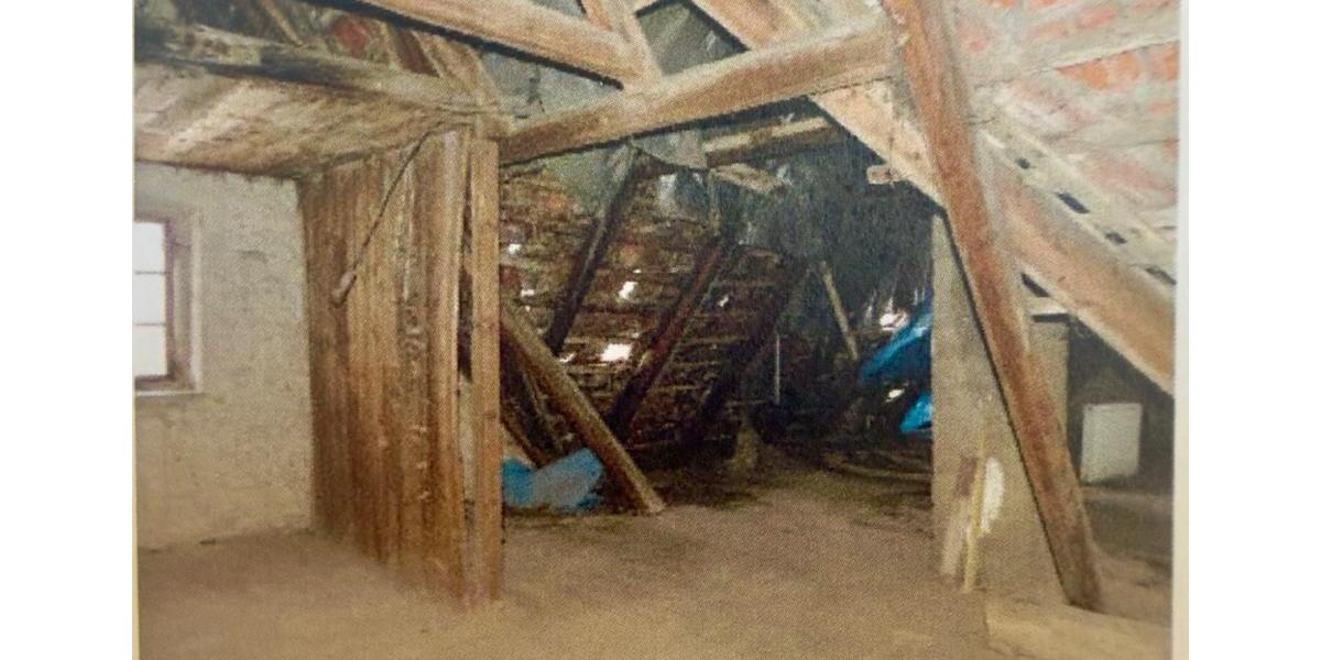 Mehrfamilienhaus, Wohnhaus Hecklingen - 12 Zimmer, 500 m&sup2;, 60.000&euro; | Angebot:26580838