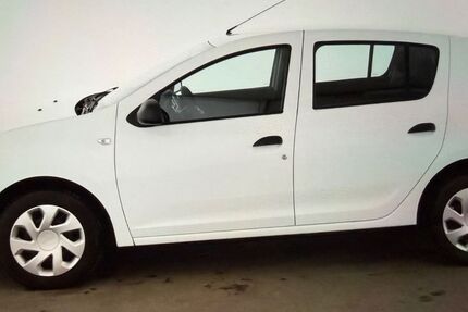 Dacia Sandero 78.000 km 7.500 &euro; Buchen-Hettingen 74722