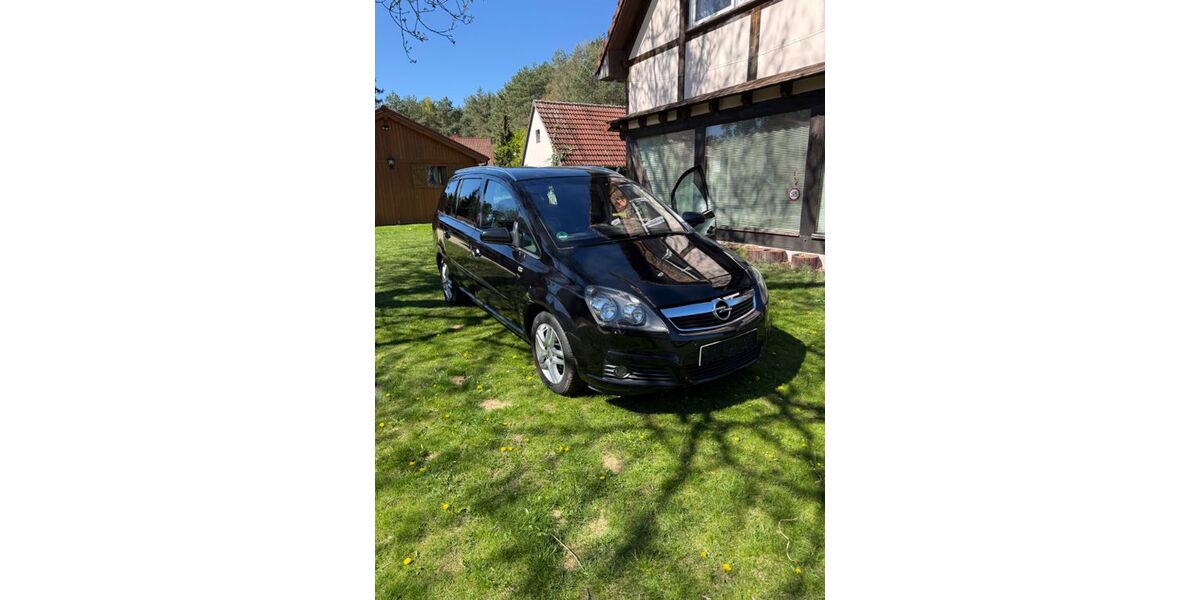 Opel Zafira 157.500 km 1.750 &euro; Wildau 15745