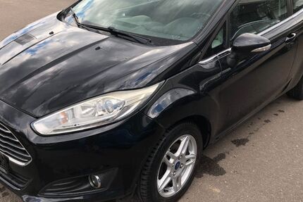 Ford Fiesta 162.421 km 2.490 &euro; Waldmohr 66914