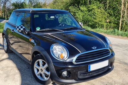 Mini ONE 166.100 km 7.000 &euro; Kranzberg 85402