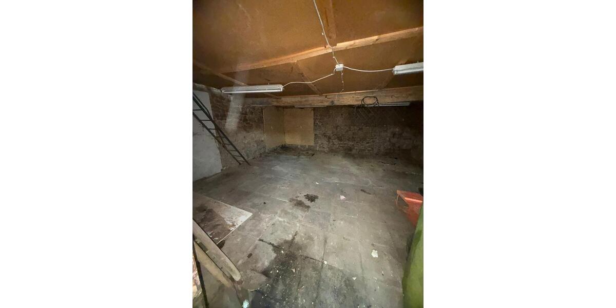 Einfamilienhaus Blankenheim - 5 Zimmer, 130 m&sup2;, 140.000&euro; | Angebot:24609461