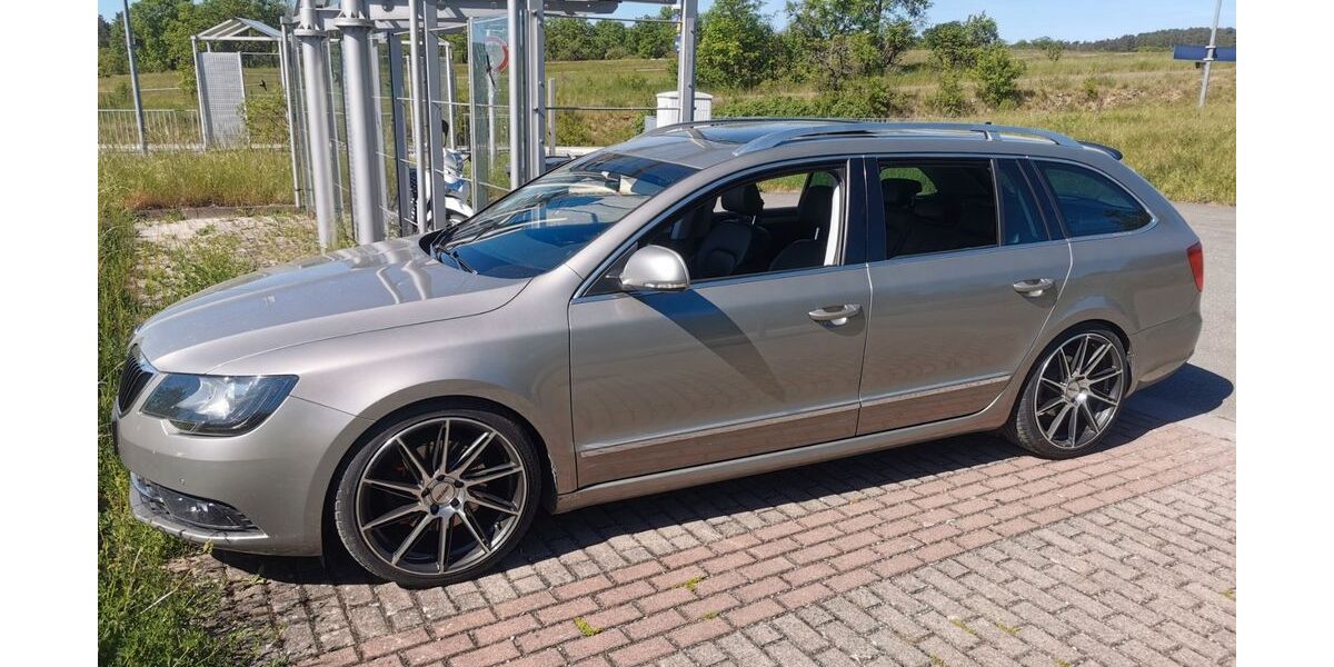 Skoda Superb 210.500 km 10.800 &euro; Ilmtal / Niederwillingen 99326