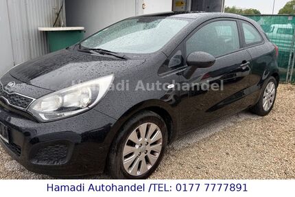 Kia Rio 262.482 km 2.490 &euro; ofterdingen 72131