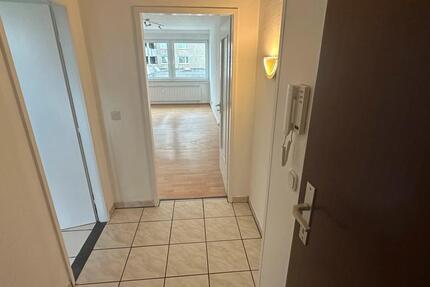 Eigentumswohnung von Privat, 3-Zimmer, zentrale Lage 3 zimmer