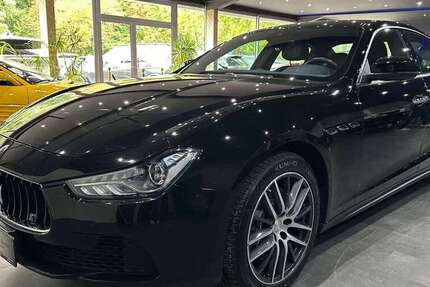 Maserati Ghibli 117.000 km 22.890 &euro; Gröbenzell 82194