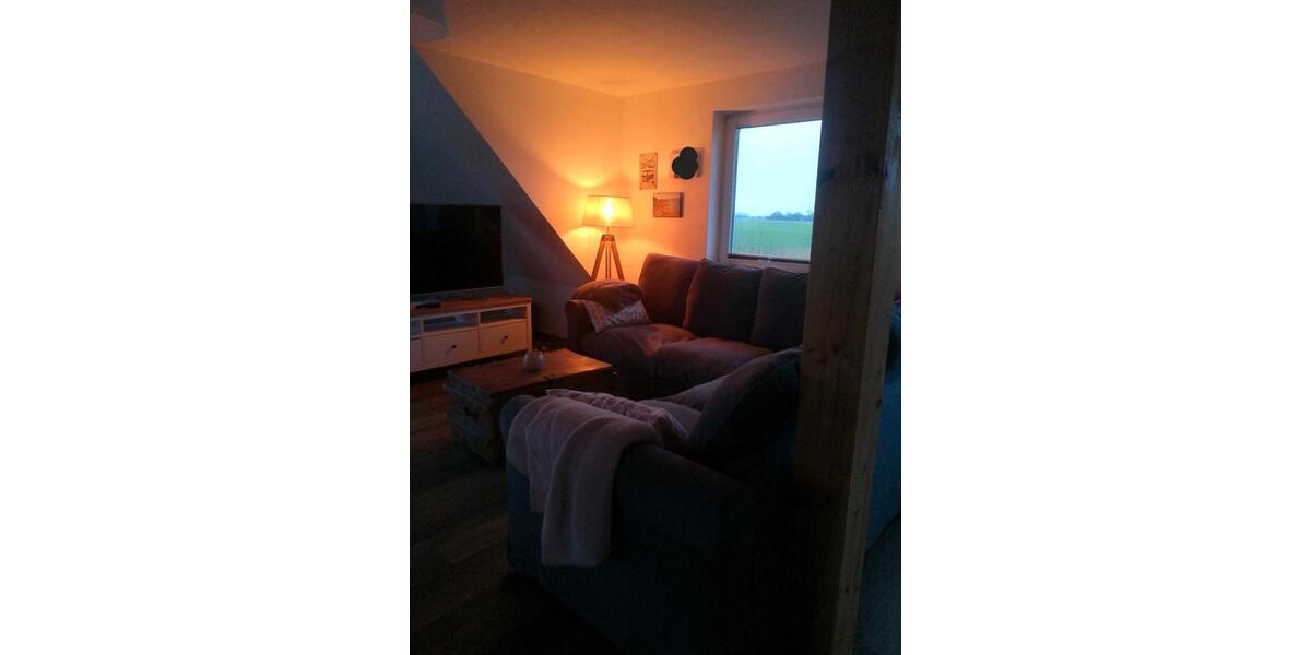 Dachgeschoßwohnung Wangerland - 1 Zimmer, 80 m&sup2;, 850&euro; | Angebot:25987052