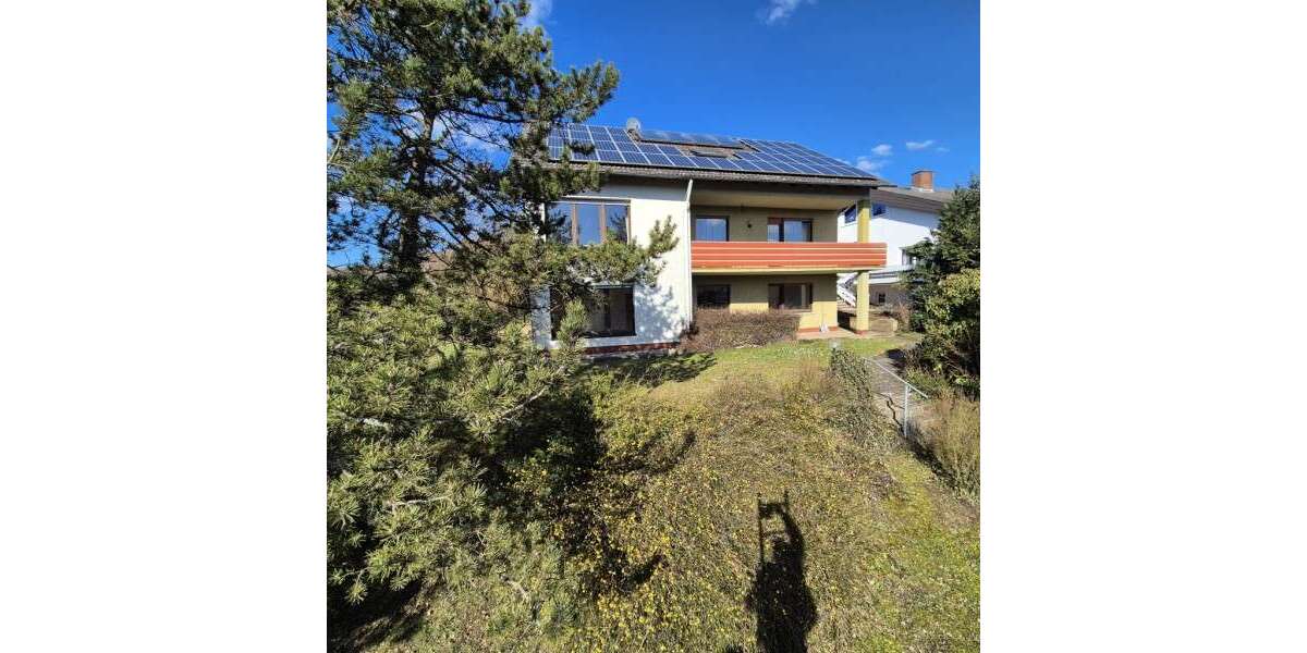 Einfamilienhaus Wertheim-Lindelbach Lindelbach - 7 Zimmer, 240 m&sup2;, 385.000&euro; | Angebot:25319999