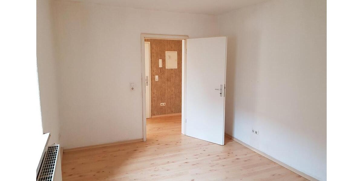 Erdgeschoßwohnung Meuselwitz - 2 Zimmer, 49 m&sup2;, 295&euro; | Angebot:26346016