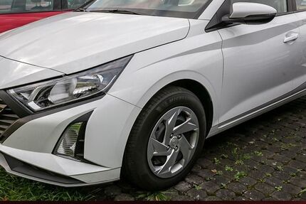 Hyundai i20 10.326 km 16.290 € Kamen 59174