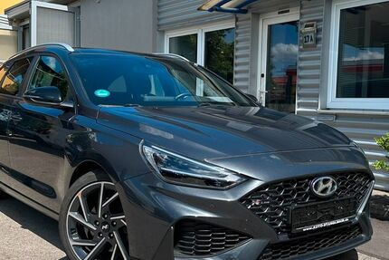 Hyundai i30 74.000 km 16.490 &euro; Cham 93413