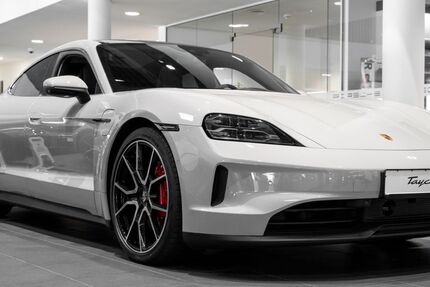 Porsche Taycan 14.900 km 109.000 &euro; Hamburg 22087