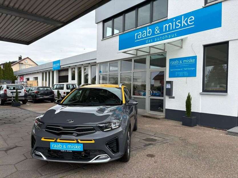 Kia Stonic 39.950 km 16.990 € Essingen 73457