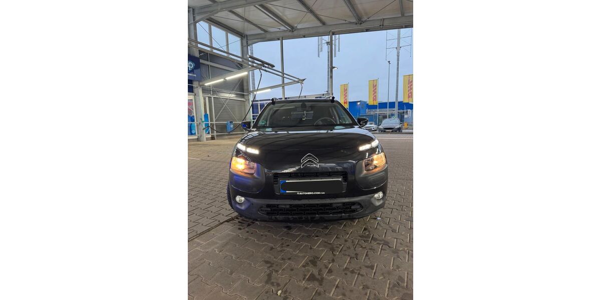 Citroen C4 Cactus 60.000 km 10.500 &euro; Berlin 10829