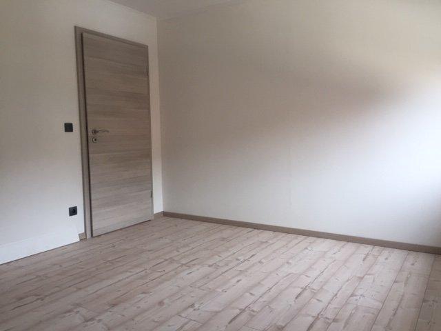 Dachgeschoßwohnung Neumarkt in der Oberpfalz Altenhof - 2 Zimmer, 60 m&sup2;, 800&euro; | Angebot:26085067