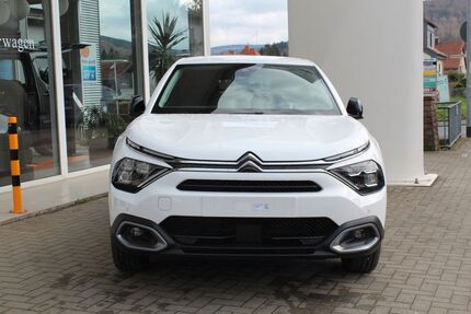 Citroen ë-C4 8.000 km 31.900 € Bad Orb 63619