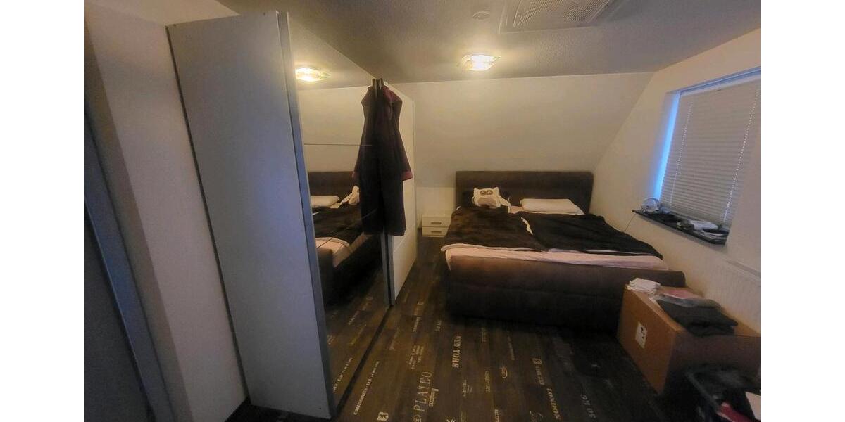 Einfamilienhaus in ruhiger Lage mit großem Grundstück 7 zimmer