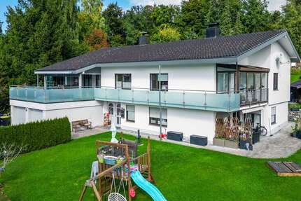 Haus zum Kaufen in Isny im Allgäu 1.080.000 € 288 m² 8 zimmer