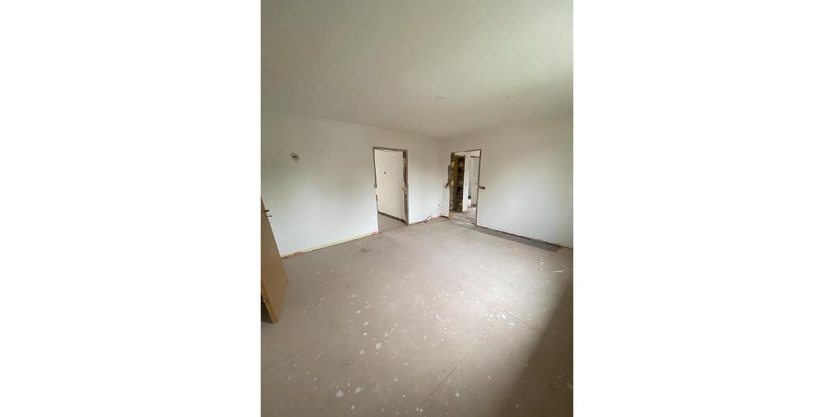 Doppelhaushälfte Weißenfels - 7 Zimmer, 120 m&sup2;, 125.000&euro; | Angebot:26982561