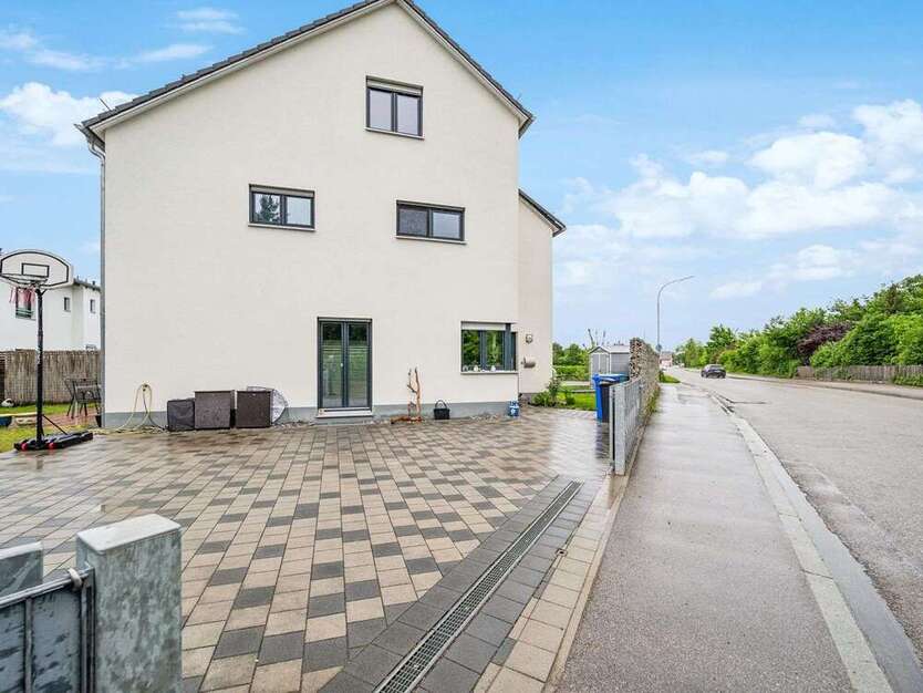 Haus zum Kaufen in Ingolstadt 649.000 € 122 m²