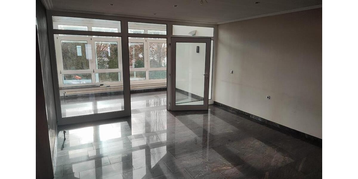Einfamilienhaus Herrieden - 10 Zimmer, 300 m&sup2;, 1.150.000&euro; | Angebot:26661611