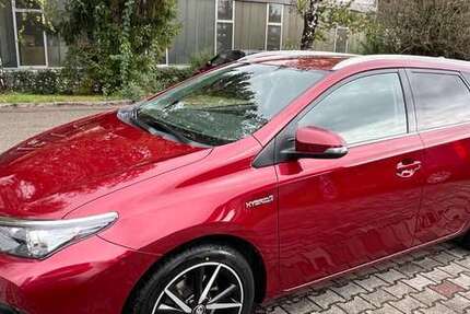 Toyota Auris 75.216 km 16.960 € Erding 85435