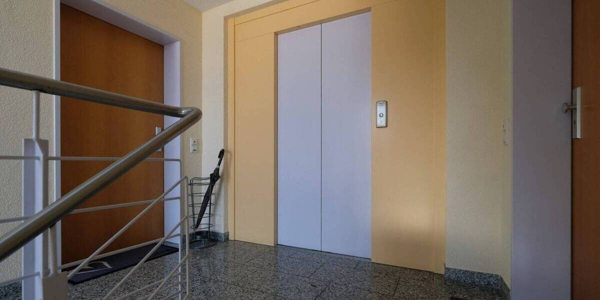 Etagenwohnung Gottmadingen - 3 Zimmer, 82 m&sup2;, 299.000&euro; | Angebot:26064550