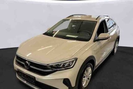 VW Taigo 49.998 km 15.890 &euro; Braunschweig 38112
