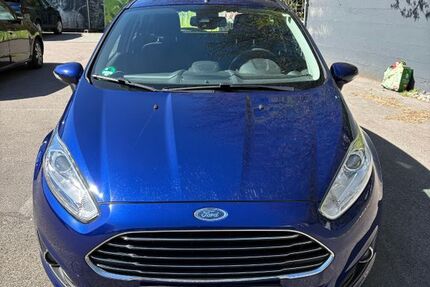 Ford Fiesta 112.700 km 3.900 &euro; Waldstetten 73550