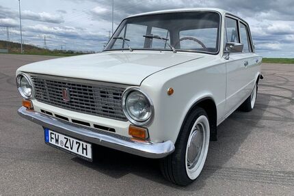 Lada Andere